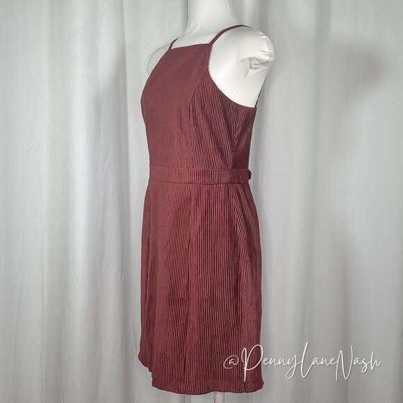 Sugar + Lips High Neck Corduroy Mini Dress Red - Picture 4 of 10